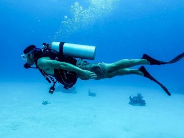 Plongée à Minorque : Un monde sous-marin à explorer