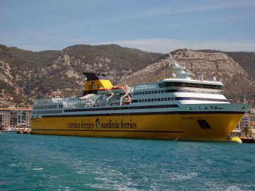 Ferry toulon Minorque avec Corsicaferries
