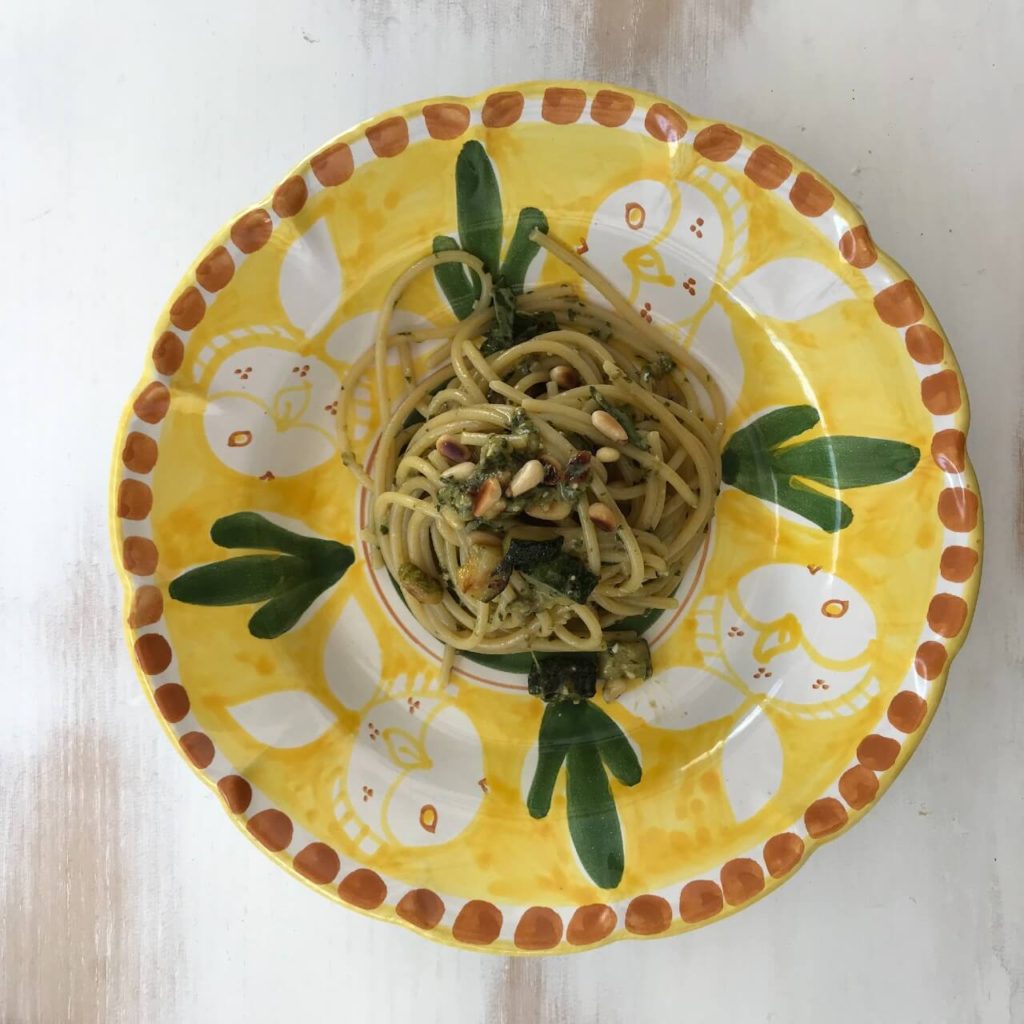 Pasta Al Pesto Con Zucchini Courgette 1